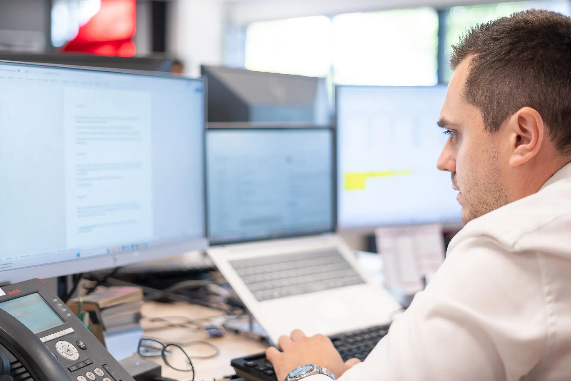 reseau-securise-pare-feu-xefi-partenaire-informatique-des-tpe-pme-bd