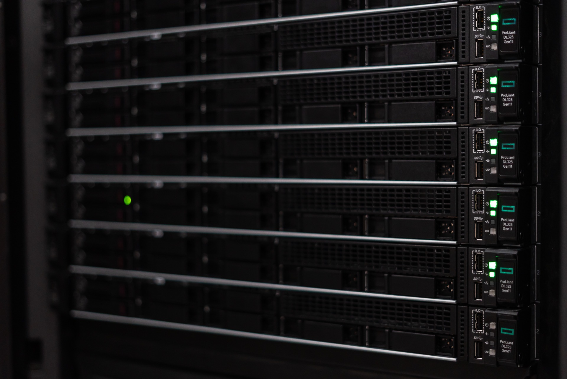 serveurs-professionnels-hpe-xefi-partenaire-informatique-des-tpe-pme-bd